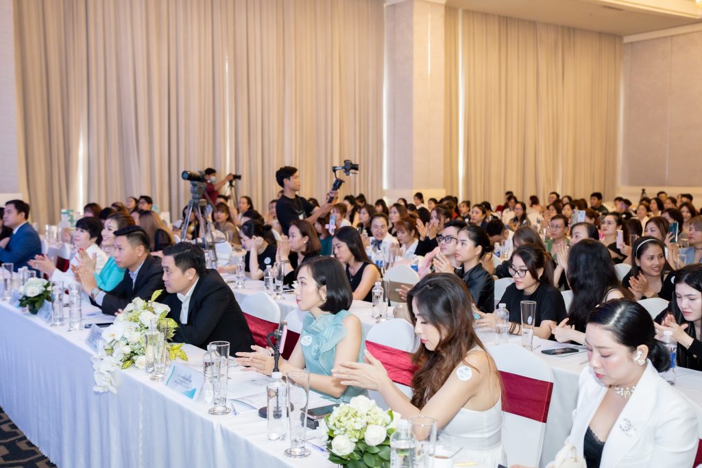 Dịch Chiết Tế Bào Gốc và Nhau Thai Ngựa