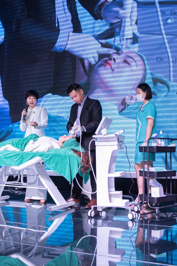 Dịch Chiết Tế Bào Gốc và Nhau Thai Ngựa