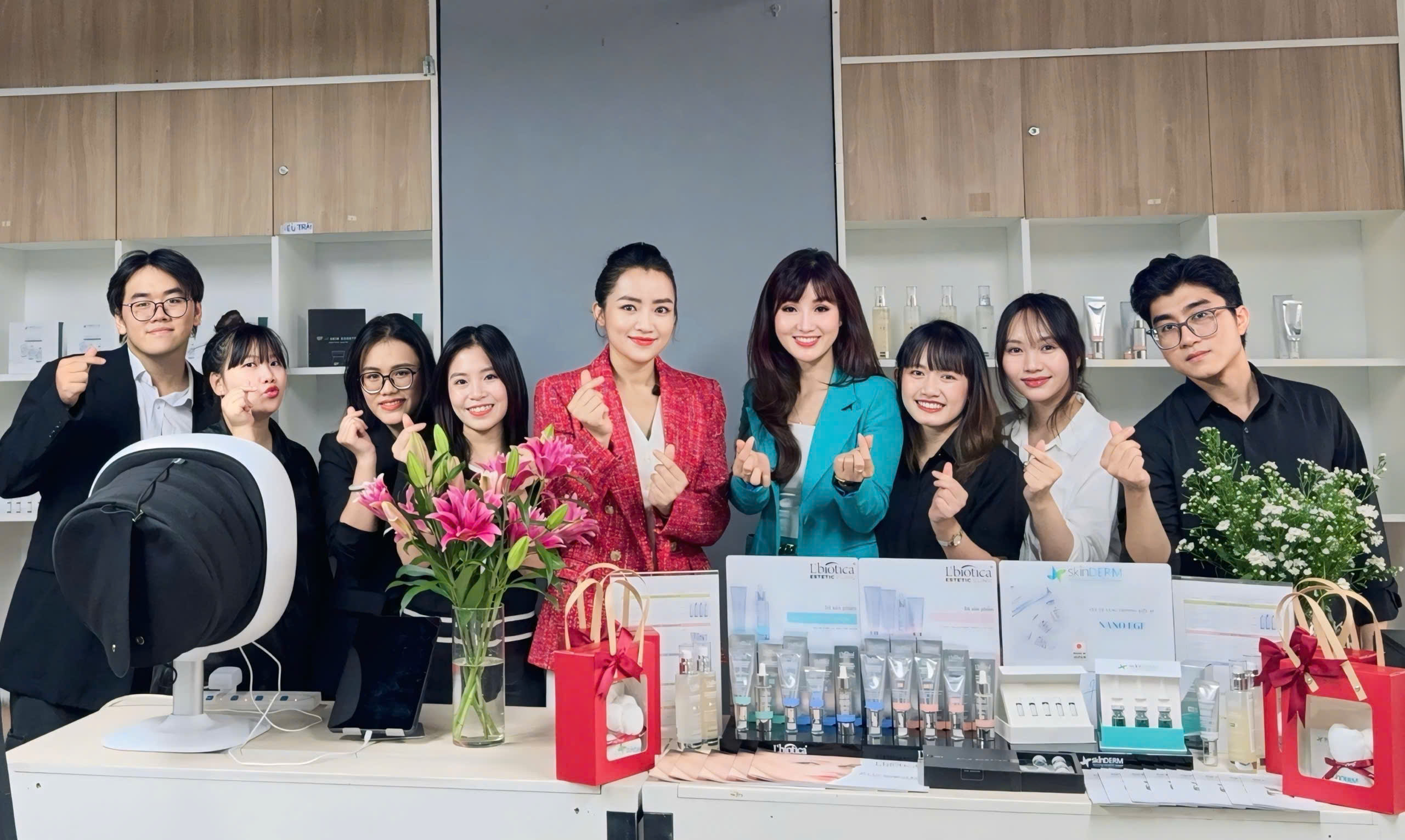 Dược Mỹ Phẩm Hàng Đầu Việt Nam