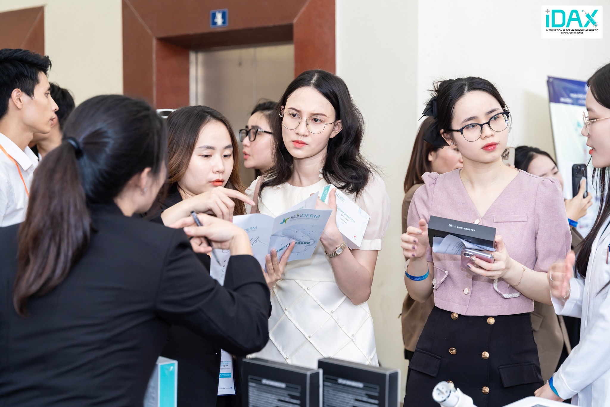 Xu Hướng Mới, An Toàn & Hiệu Quả Trong Thẩm Mỹ Nội Khoa 2025