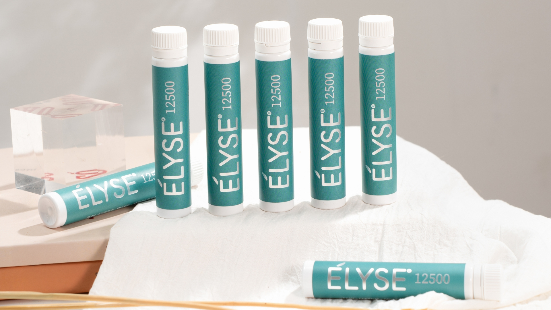 Collagen uống Elyse – Dưỡng chất phục hồi da toàn diện từ bên trong